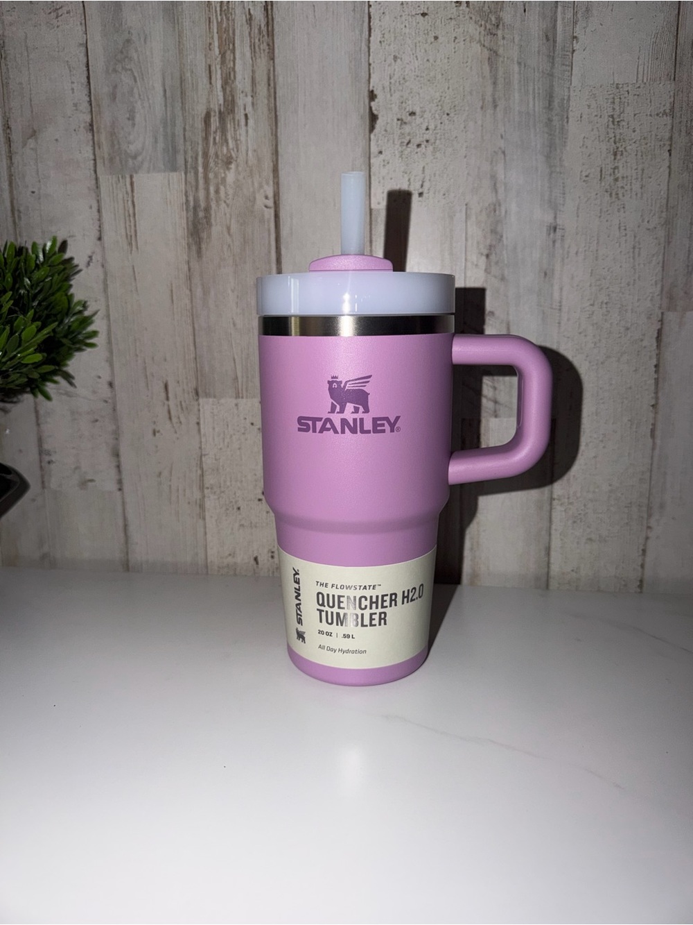 Stanley Pink Quencher H2.0 Tumbler with Handle and Straw